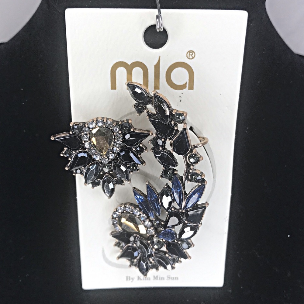 🆕 Mia Ear cuff and earring crystal set